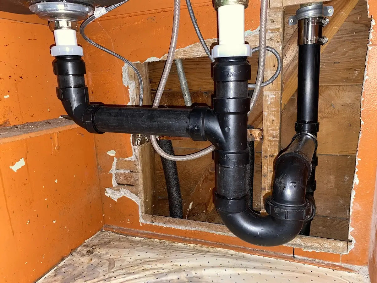 Professional Pipe Bursting equipment and tools on the job in Williams